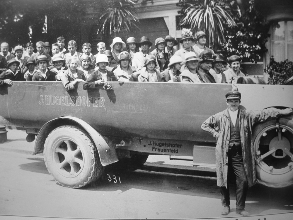 1925_0018_erster-Car-mit-Ballonreifen_Kissling